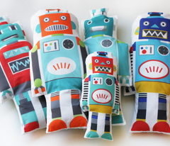funky retro robots -cut and sew template-pattern