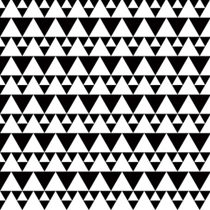 triangles black and white