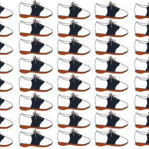 Saddle shoes