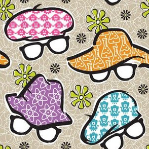 Geek Chapeau Larger Scale