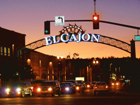 El-cajon-sign-night-sm