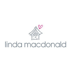 Linda Macdonald Linda has been inspired by the simple lines of nature found in the British countryside. These distinctive contemporary designs combine silver and gold to capture the imagination of all jewellery lovers!