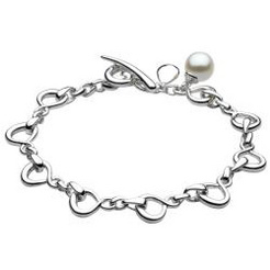 Elodie Designed to be different, Elodie brings you an exclusive and unique designer collection of precious gemstones gorgeously set in cool sterling silver.