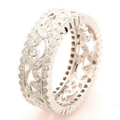 image of 18ct White Gold Leaf Design Diamond Ring