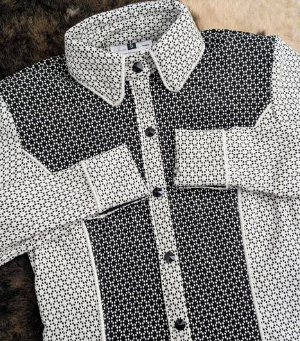 Black and White Textured Lycra with White Piping