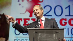 Lt. Governor David Dewhurst points at a delegate that interrupted his speech at the Texas Republican Convention on June 8, 2012.
