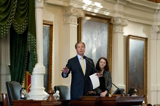 David Dewhurst in 2011