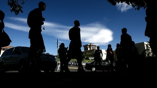 UTEP students make their way through campus.