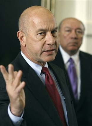 State Sen. John Whitmire speaks to reporters. 