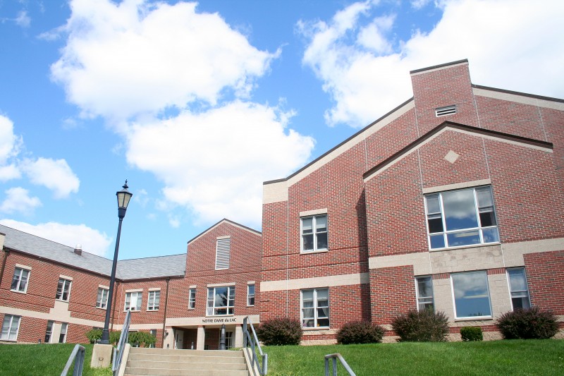 Notre Dame du Lac · Stonehill College