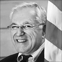 Alfred_Guzzi, Jr.