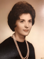 Angela (Gianiou) Thomas