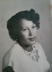 Benita Ybarra_FLORES