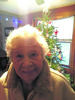 Betty_Holmes