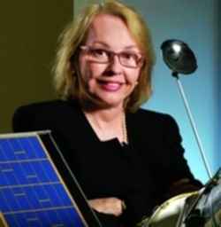 Beverly_Stapleton