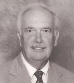 Cecil_Umberger