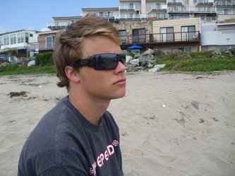 Christopher_Hendrix