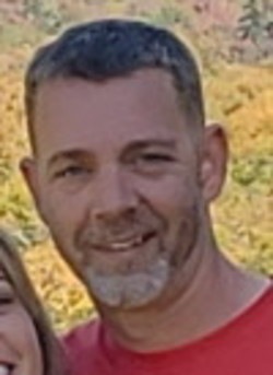 Christopher_Tucker