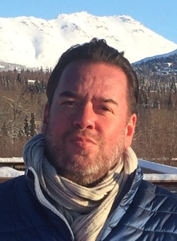 Dennis_Tucker