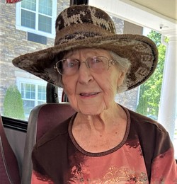 Dorothy_Hamilton
