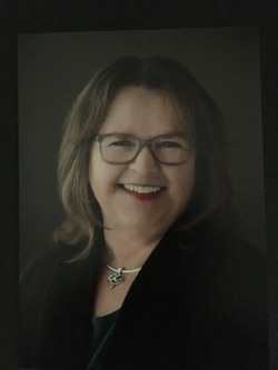 Dr. Elizabeth_Clark