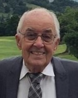 Dr. Max_Tarmann