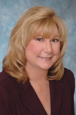 Elizabeth (Liz)_Floyd