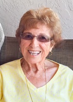 Elsie M Lopez (1927 - 2017)
