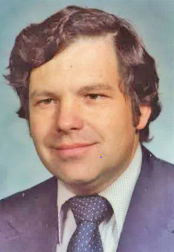 Eugene C._Dennett