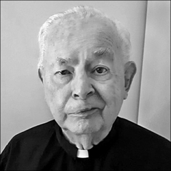 Fr. Donald_Gagne, SM
