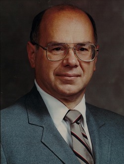 Francis_Molinaro