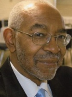 Freddie_Jones