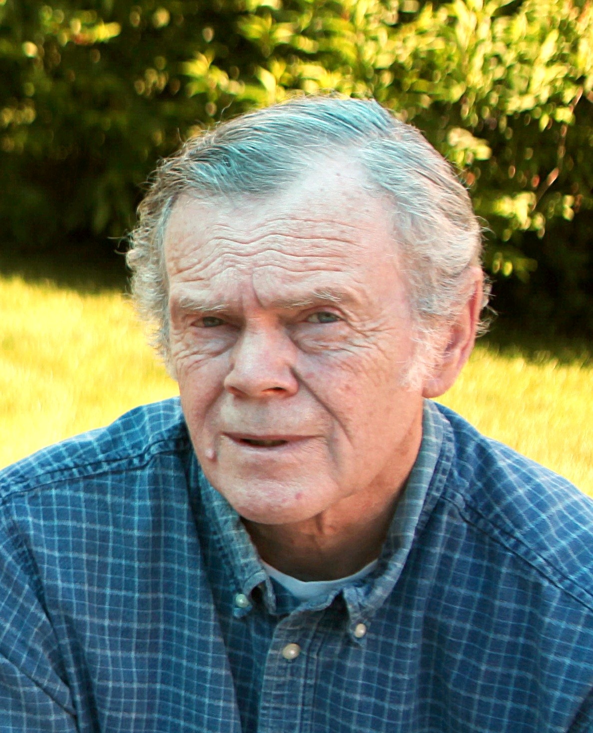 This online memorial is dedicated to Gill F Bunnell. It is a place to