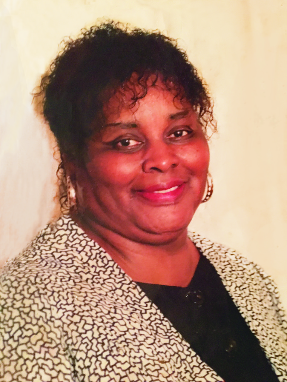 Gloria Lindsey Cobb (1942 - 2017)