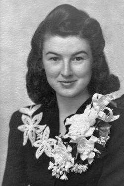 Gloria_Minneci