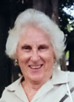 Helen_Pavalock