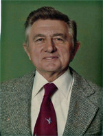 Henry W Calhoun (1922 - 2018)