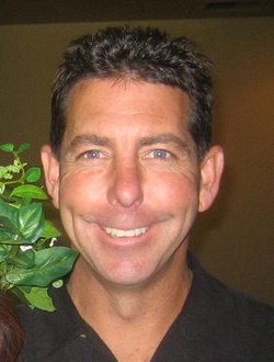Jeffrey Thomas_Tucker