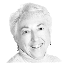 Joan E. (Nelson)_Leighton