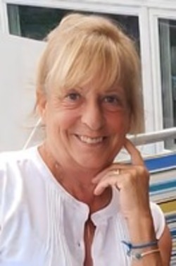 Julia_Eberhart