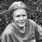Julie Smith (1925 - 2021)