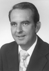 Julius_Esco