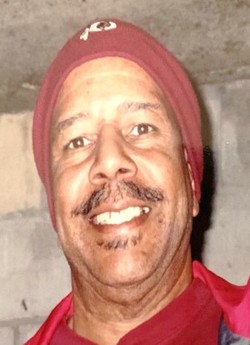Larry_Thomas