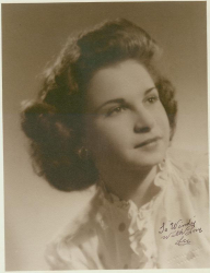 Leona_Bain