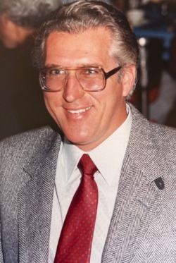 Lowell_Freudenberg