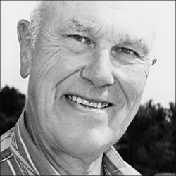 Lucius_Hill, Jr., MD