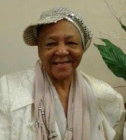 Mary_Mills
