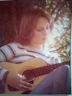 Molly_Hamilton