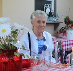 Nancy (Douglas) Syvertsen (1931 - 2019)
