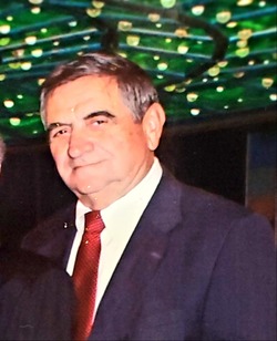 Newton_Kemp, Jr.